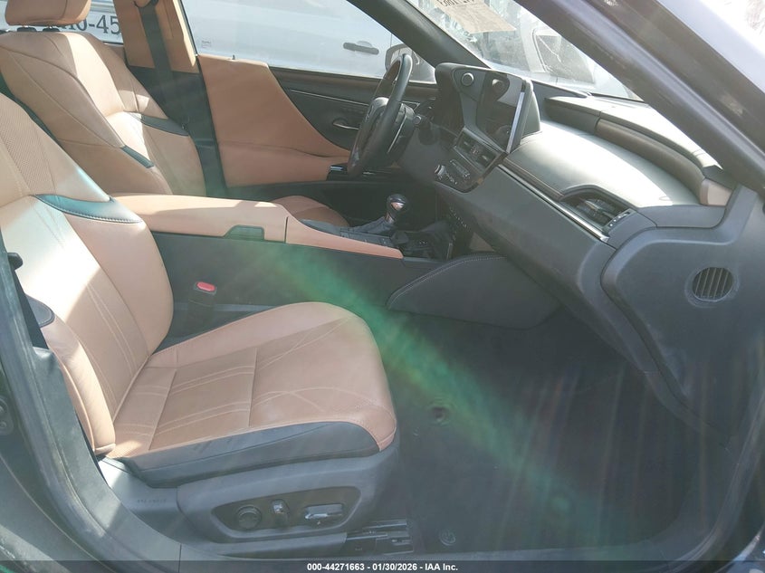 2022 Lexus Es 350 Ultra Luxury