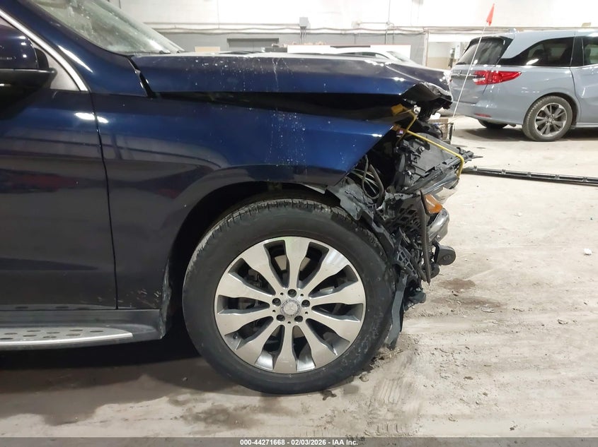 VIN 4JGDF6EE0HA820863 2017 MERCEDES-BENZ GLS 450 4MATIC