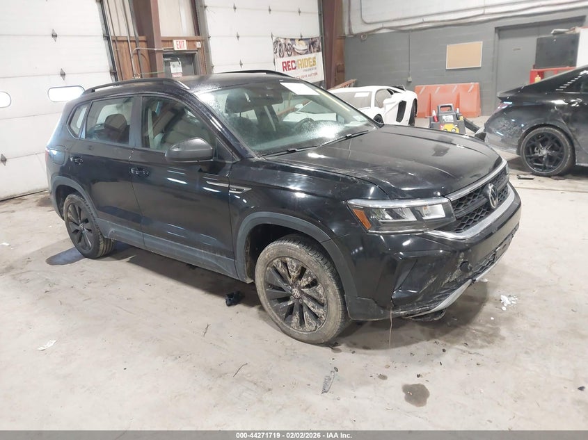 2022 Volkswagen Taos 1.5T S