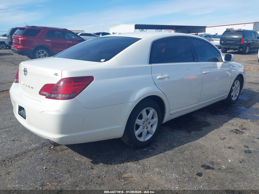 2010 Toyota Avalon Xl