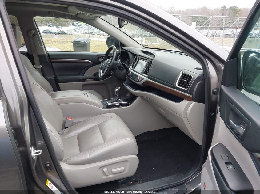 2014 Toyota Highlander Limited Platinum V6