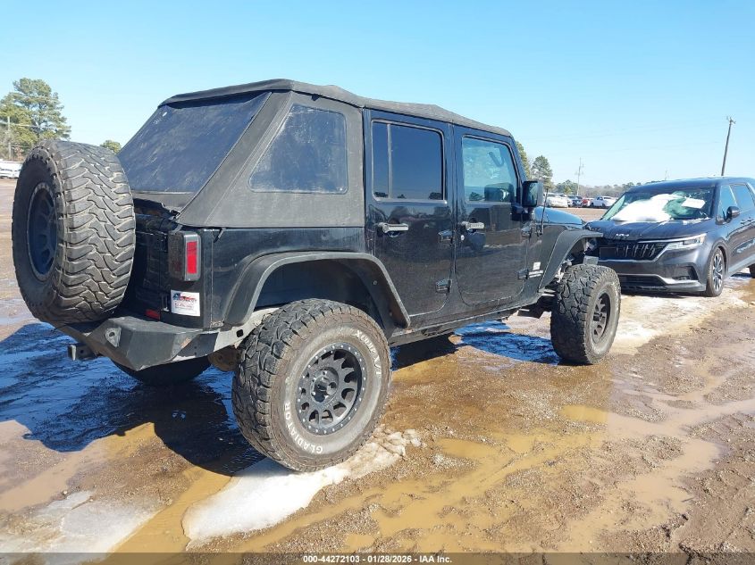 2013 Jeep Wrangler Unlimited Sahara