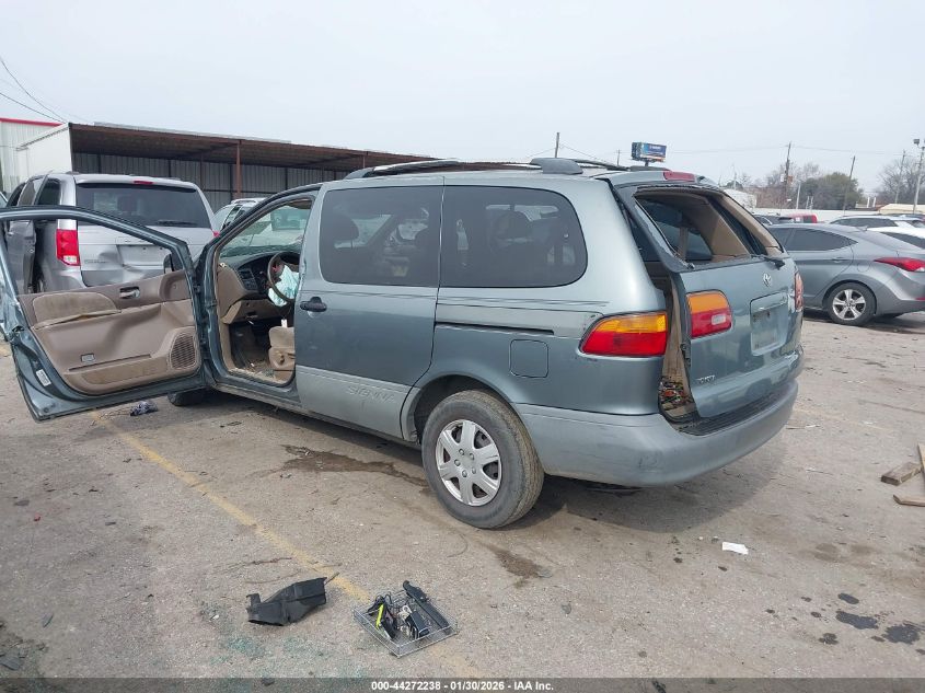 2000 Toyota Sienna Le