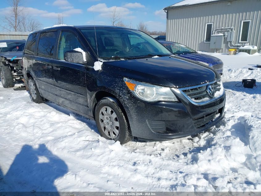 2014 Volkswagen Routan S