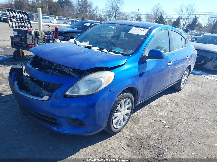 2012 Nissan Versa 1.6 Sv