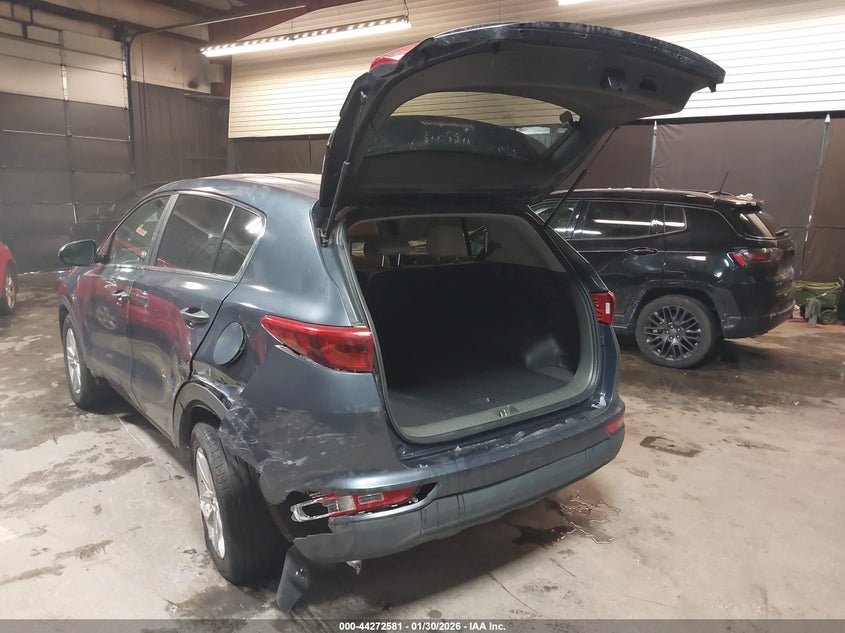 VIN KNDPM3AC0H7074695 2017 KIA SPORTAGE LX