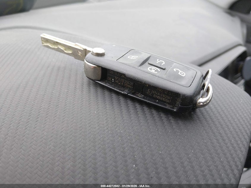 VIN 5NPD74LFXLH555839 2020 HYUNDAI ELANTRA SE