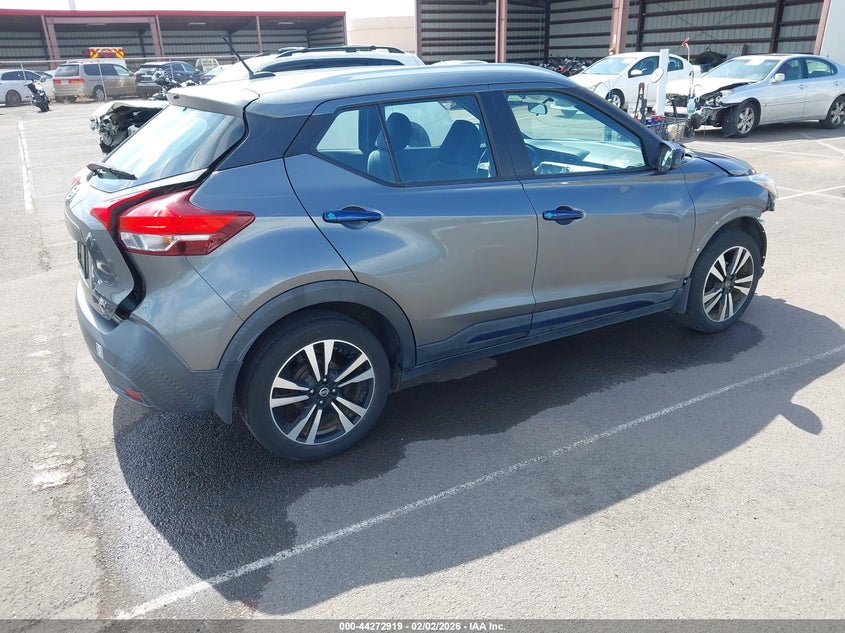 2019 Nissan Kicks Sv