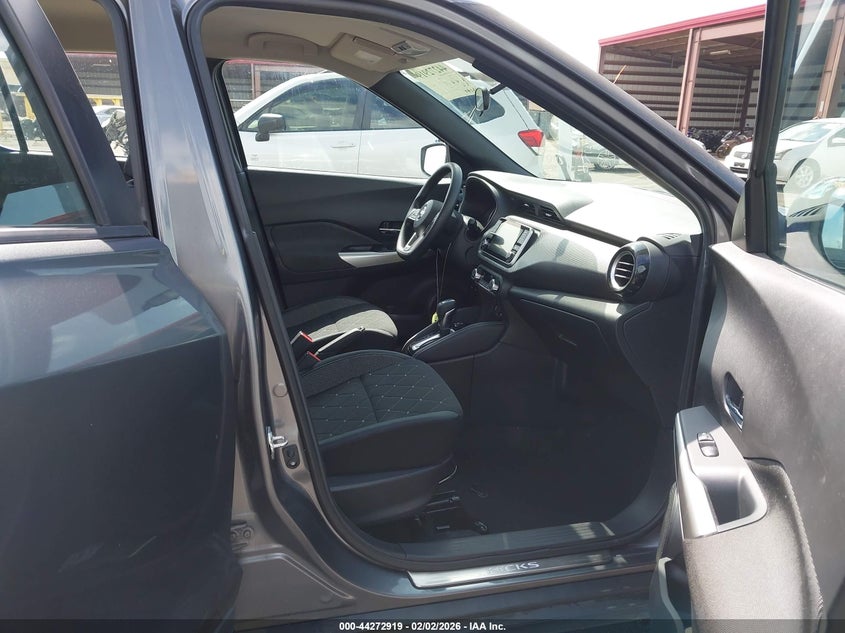 2019 Nissan Kicks Sv