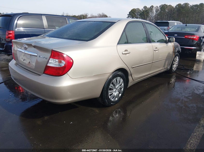 2004 Toyota Camry Le