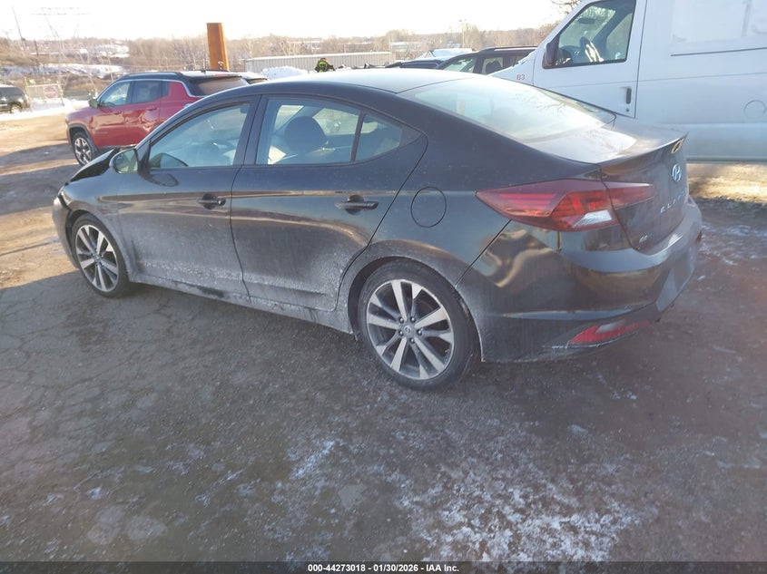 2019 Hyundai Elantra Se