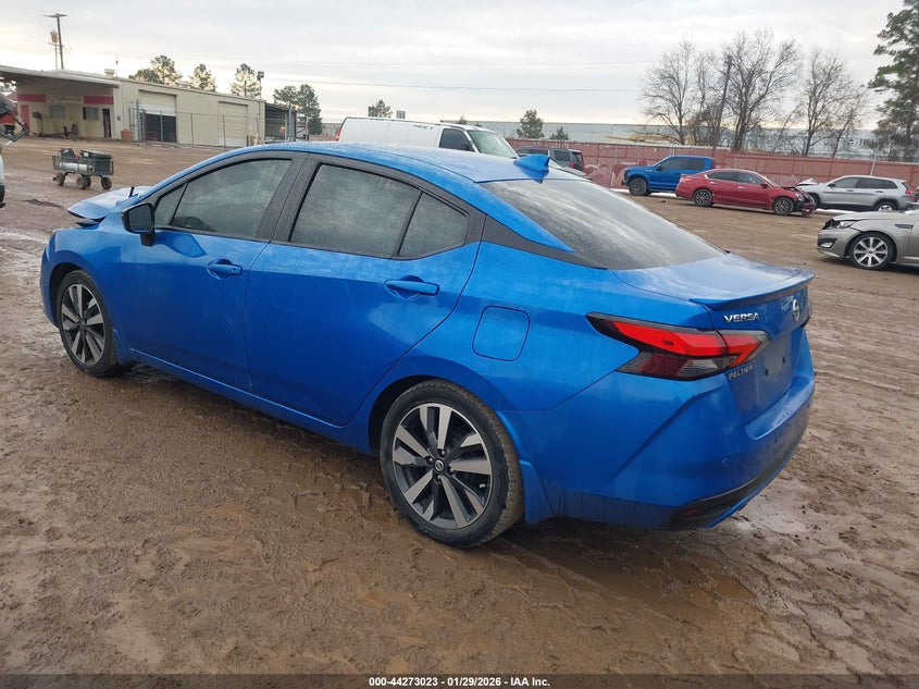 2021 Nissan Versa Sr Xtronic Cvt