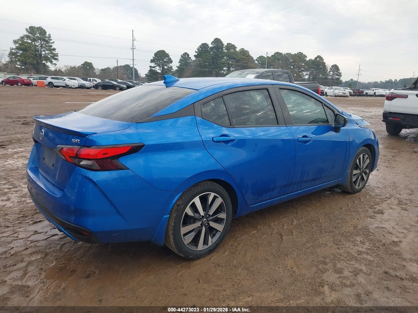 2021 Nissan Versa Sr Xtronic Cvt