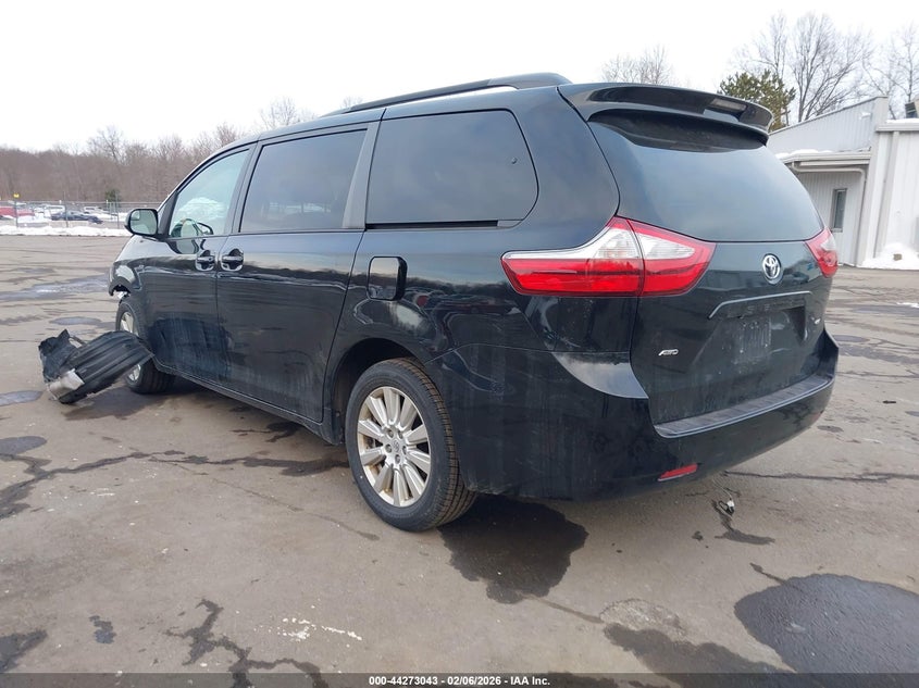 2017 Toyota Sienna Le 7 Passenger