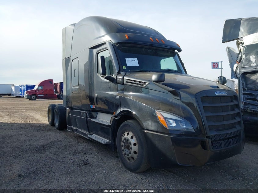 2024 FREIGHTLINER NEW CASCADIA 126