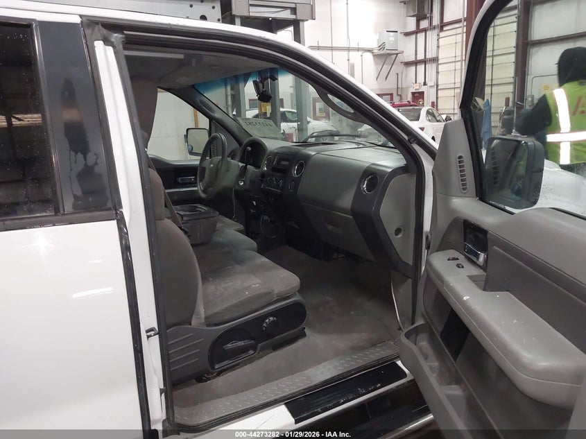 2005 Ford F-150 Stx/Xl/Xlt