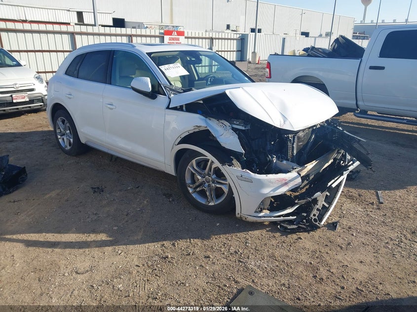 2018 Audi Q5 2.0T Premium/2.0T Tech Premium