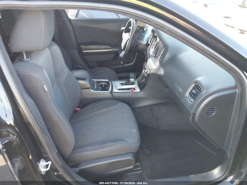 2016 Dodge Charger Sxt