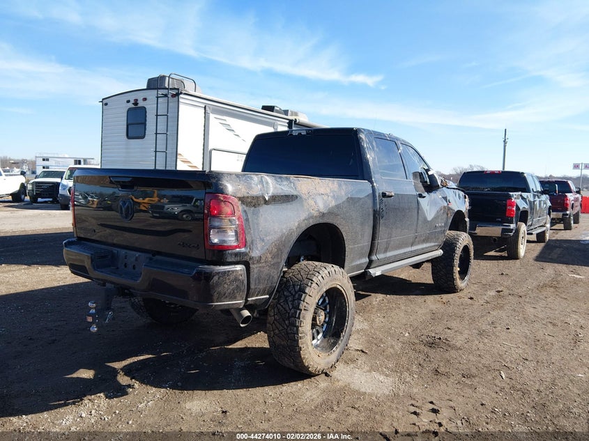 2024 Ram 2500 Big Horn 4X4 6'4 Box