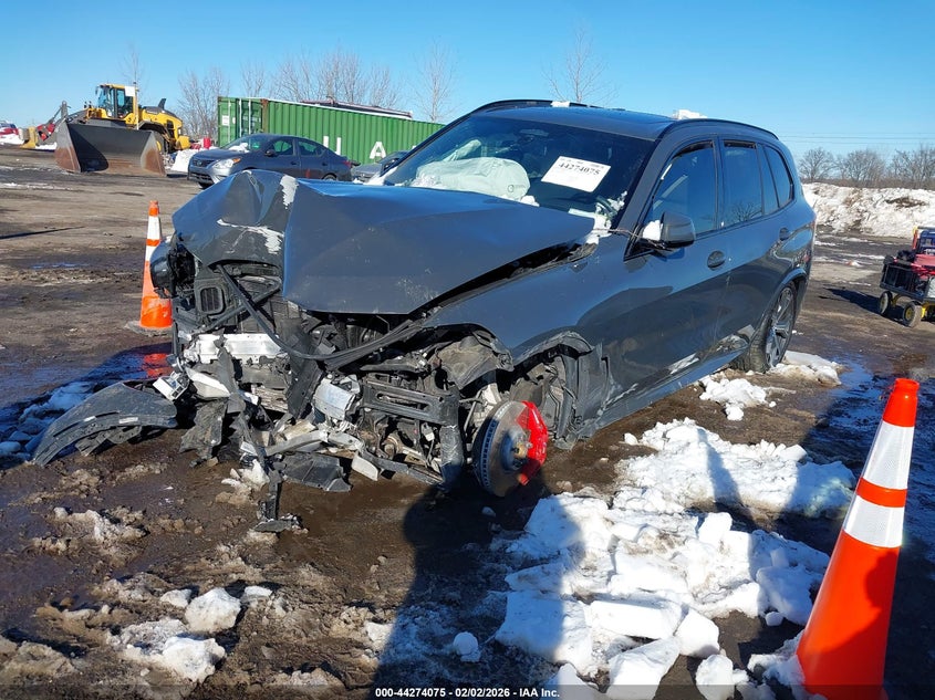 2023 BMW X5 M50I