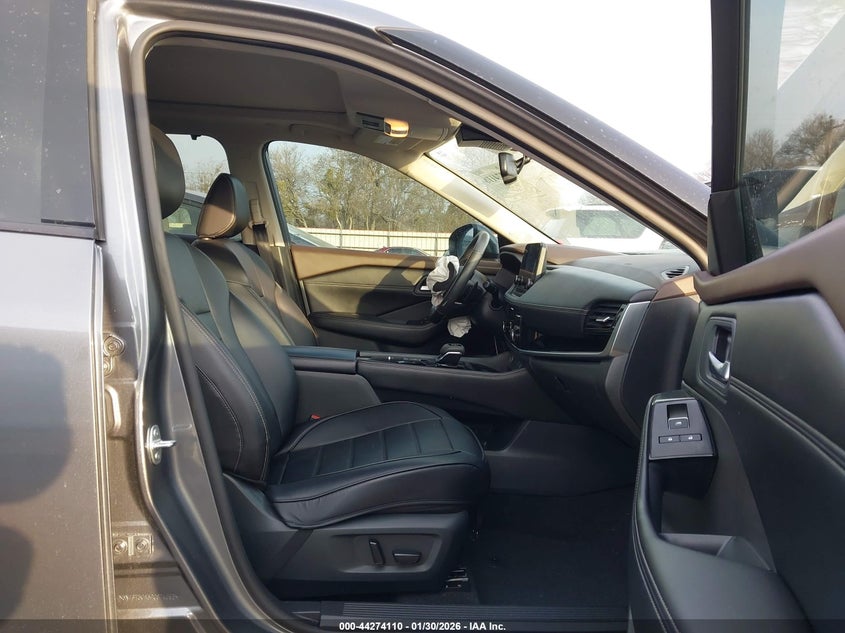 2023 Nissan Rogue Sl Fwd