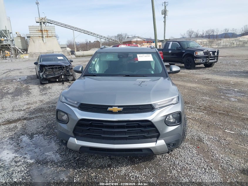 VIN KL79MRSL8PB200272 2023 CHEVROLET TRAILBLAZER AWD LT