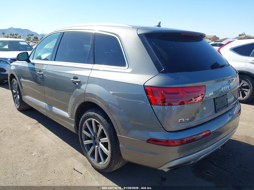 2017 Audi Q7 3.0T Premium