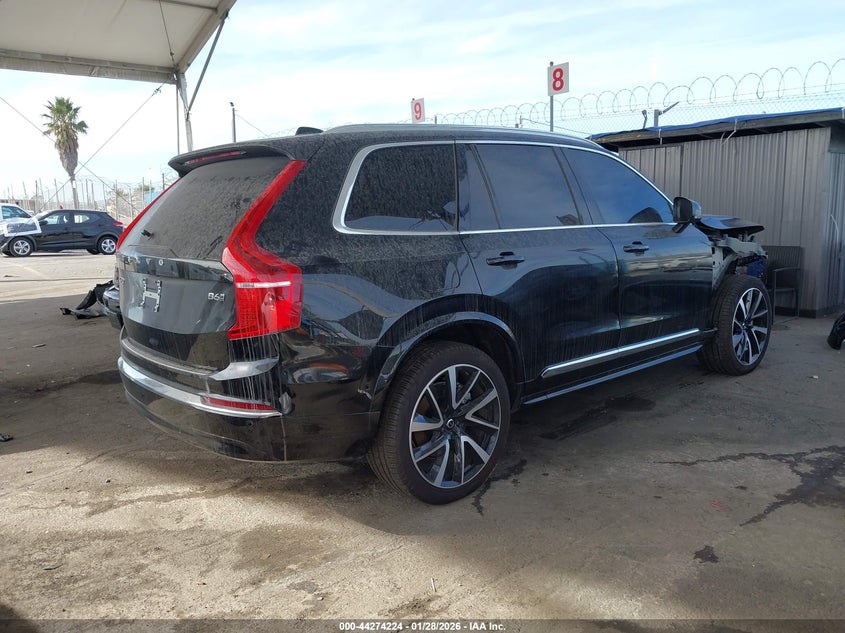 2025 Volvo Xc90 B6 Plus 7-Seater