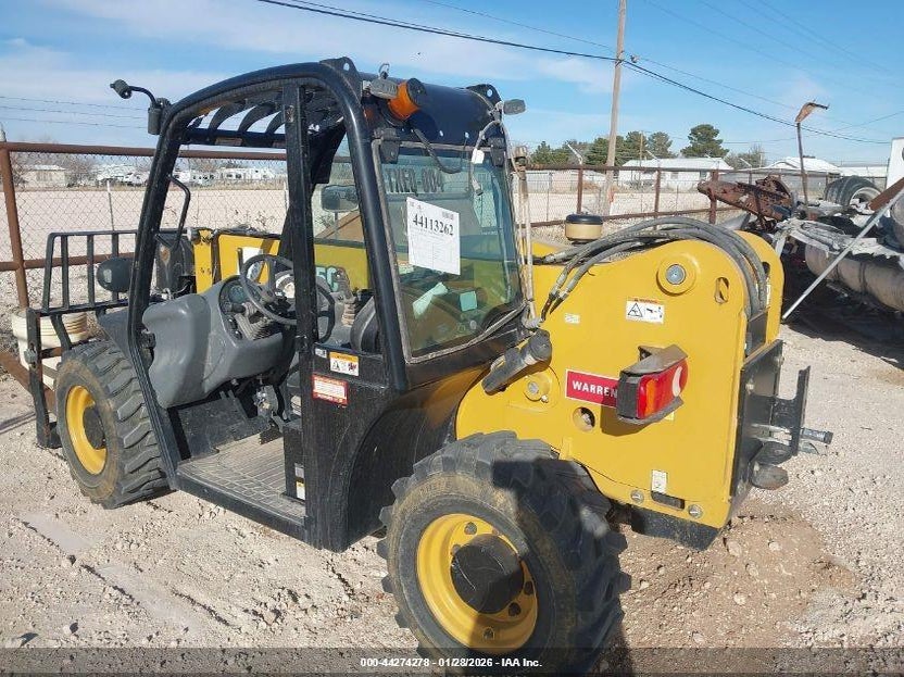 2023 Caterpillar Th255C Telehandler