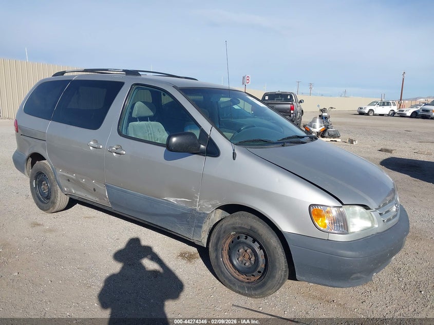 2002 Toyota Sienna Ce