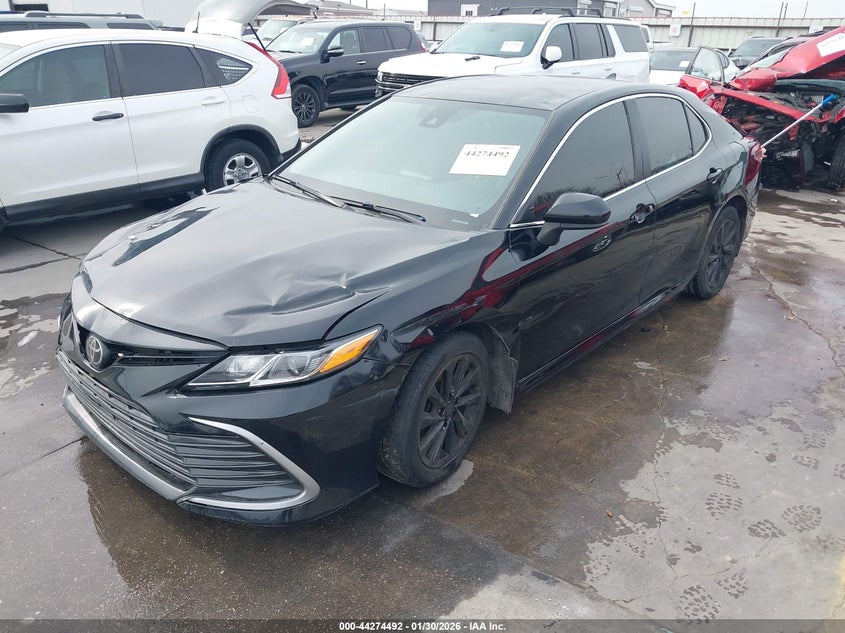 2022 Toyota Camry Le