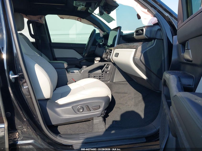 2024 Toyota Tacoma Hybrid Limited