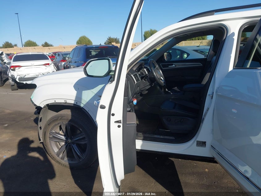 2021 Volkswagen Atlas 3.6L V6 Se W/Technology R-Line