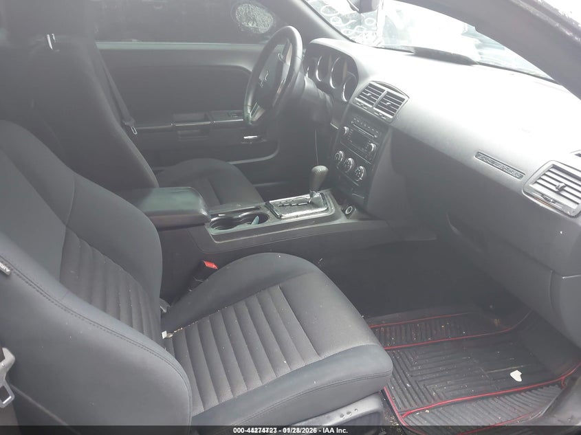 2014 Dodge Challenger Sxt