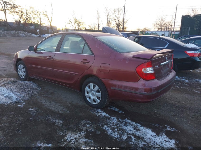 2004 Toyota Camry Le