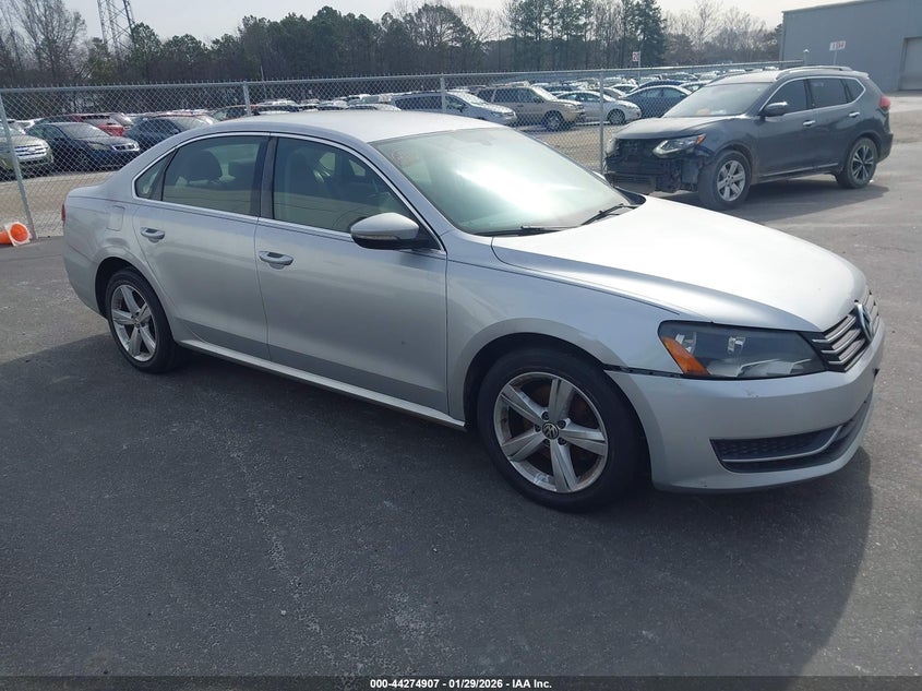 2012 Volkswagen Passat 2.5L Se