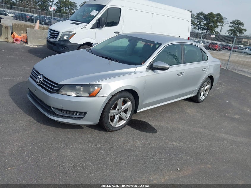 2012 Volkswagen Passat 2.5L Se