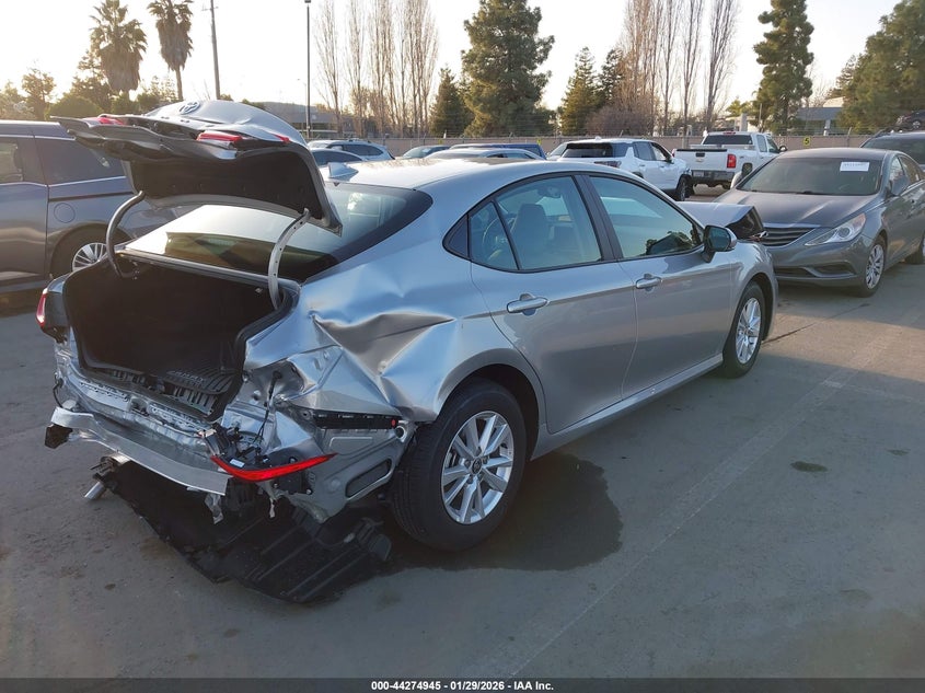 2025 Toyota Camry Le