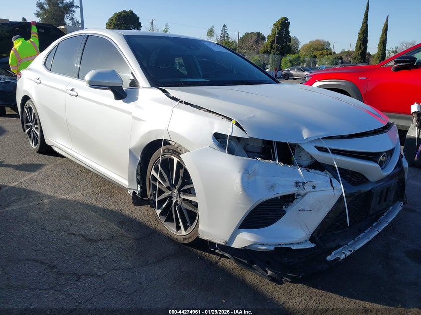 2020 Toyota Camry Xse