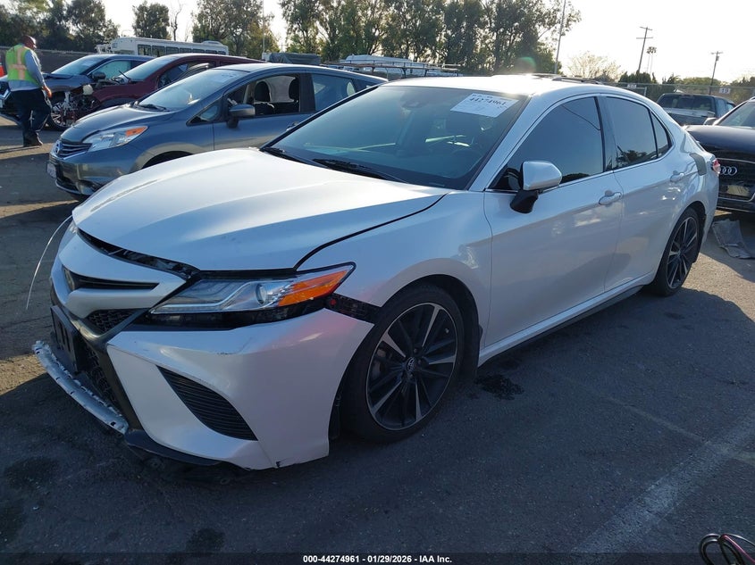 2020 Toyota Camry Xse