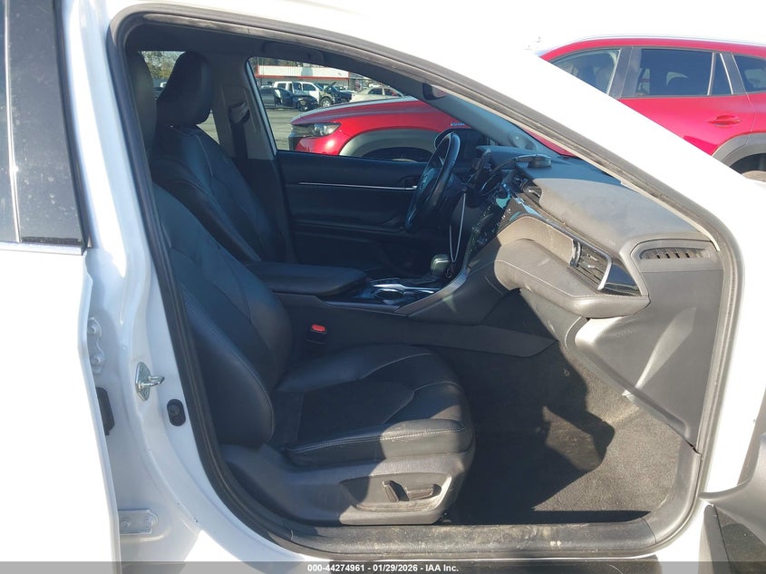 2020 Toyota Camry Xse