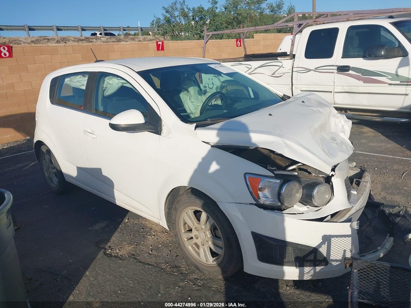 2016 Chevrolet Sonic Lt Auto