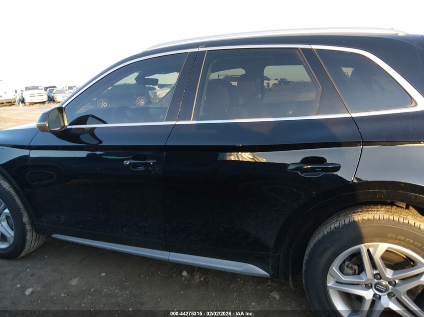 2018 Audi Q5 2.0T Premium/2.0T Tech Premium VIN: WA1BNAFY5J2083809 Lot: 44275315