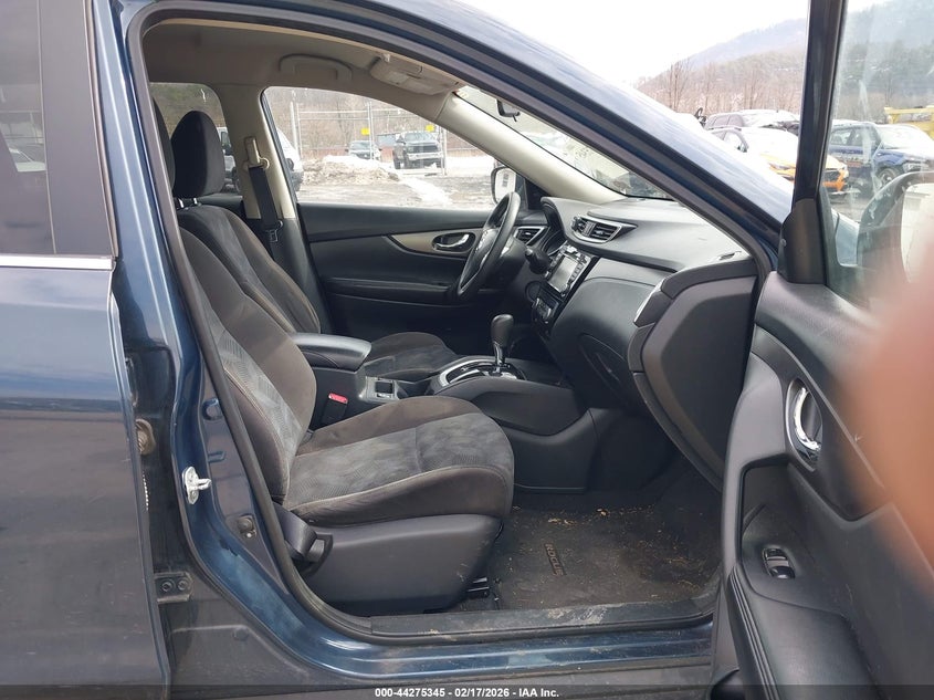 2015 Nissan Rogue Sv