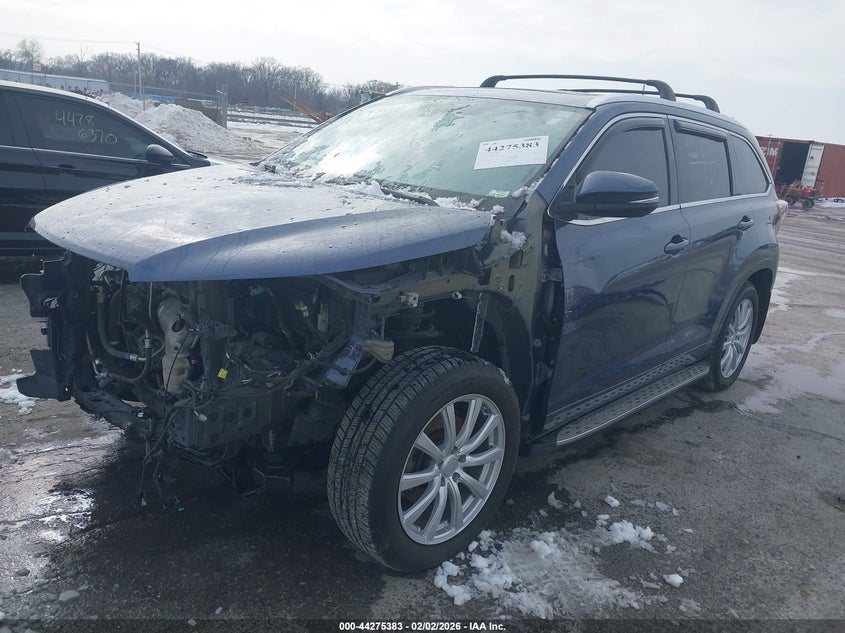 2016 Toyota Highlander Limited Platinum