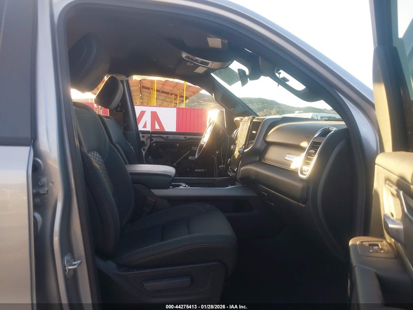 2025 Ram 1500 Big Horn 4X4 5'7 Box