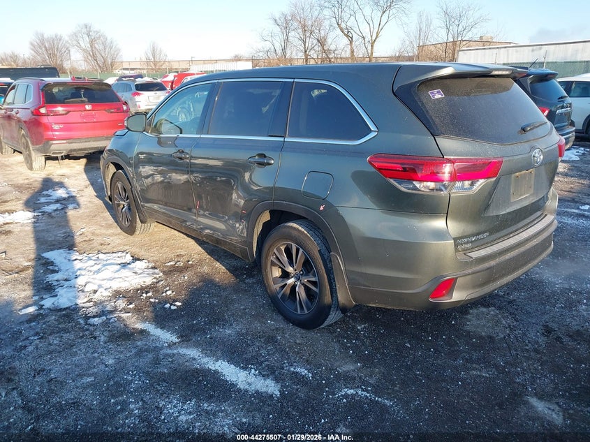 2018 Toyota Highlander Le