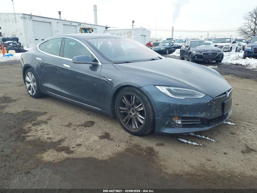 Vin: 5yjsa1e26lf412094, lot: 44771940, tesla model s long range dual motor all-wheel drive/long range plus dual motor all-wheel drive 2020 img_1