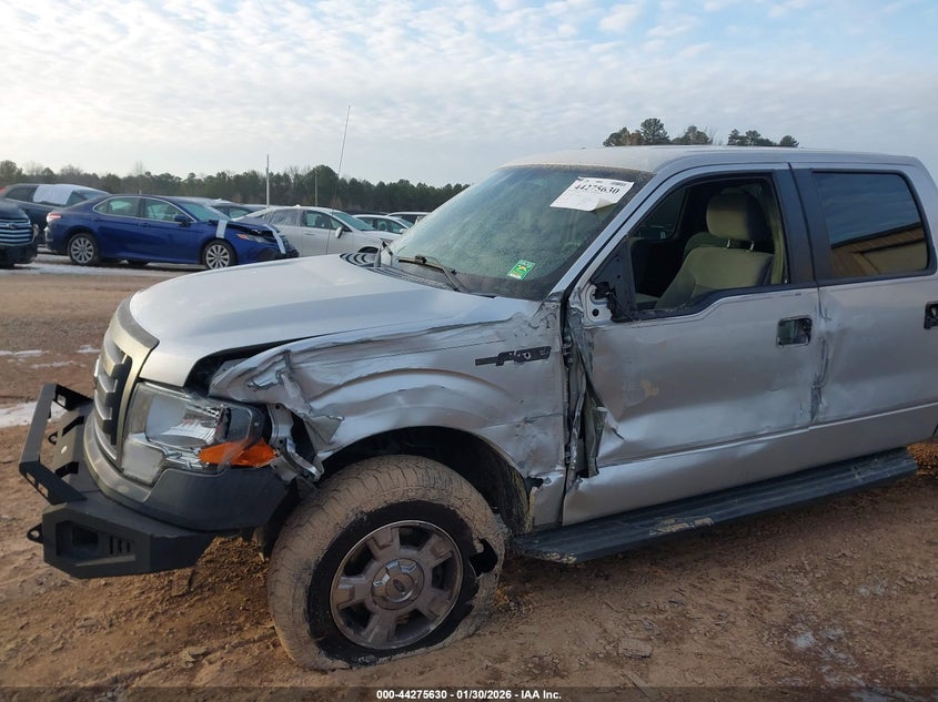 1FTFW1EF2CFD05271 2012 Ford F-150 5.0 Xl silver