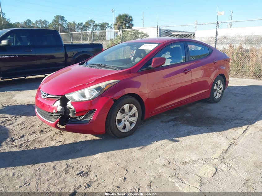 2016 Hyundai Elantra Se
